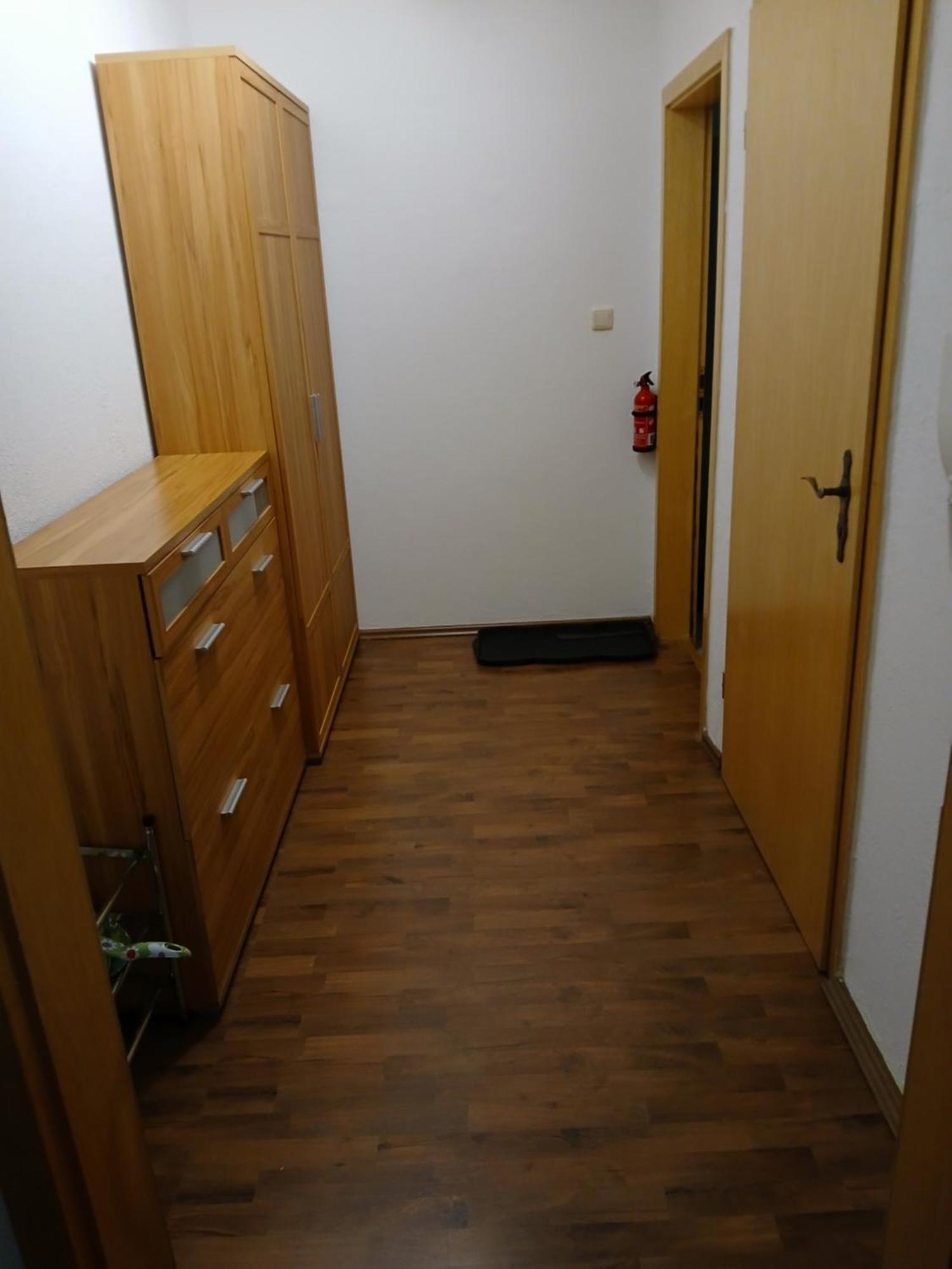 Kleine Wohnung Fuer Monteure Und Dienstreisen Τσβικάου Εξωτερικό φωτογραφία